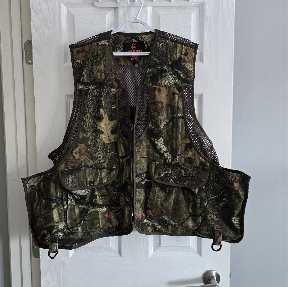 Game Winner Camoflauge Hunters Vest